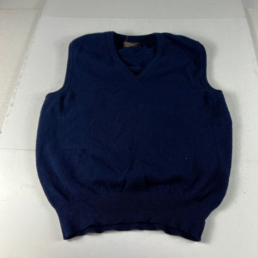 VTG Roots Lambs Wool Sweater Vest Men's Fits Medium Dark Blue Sleeveless Tag 42
